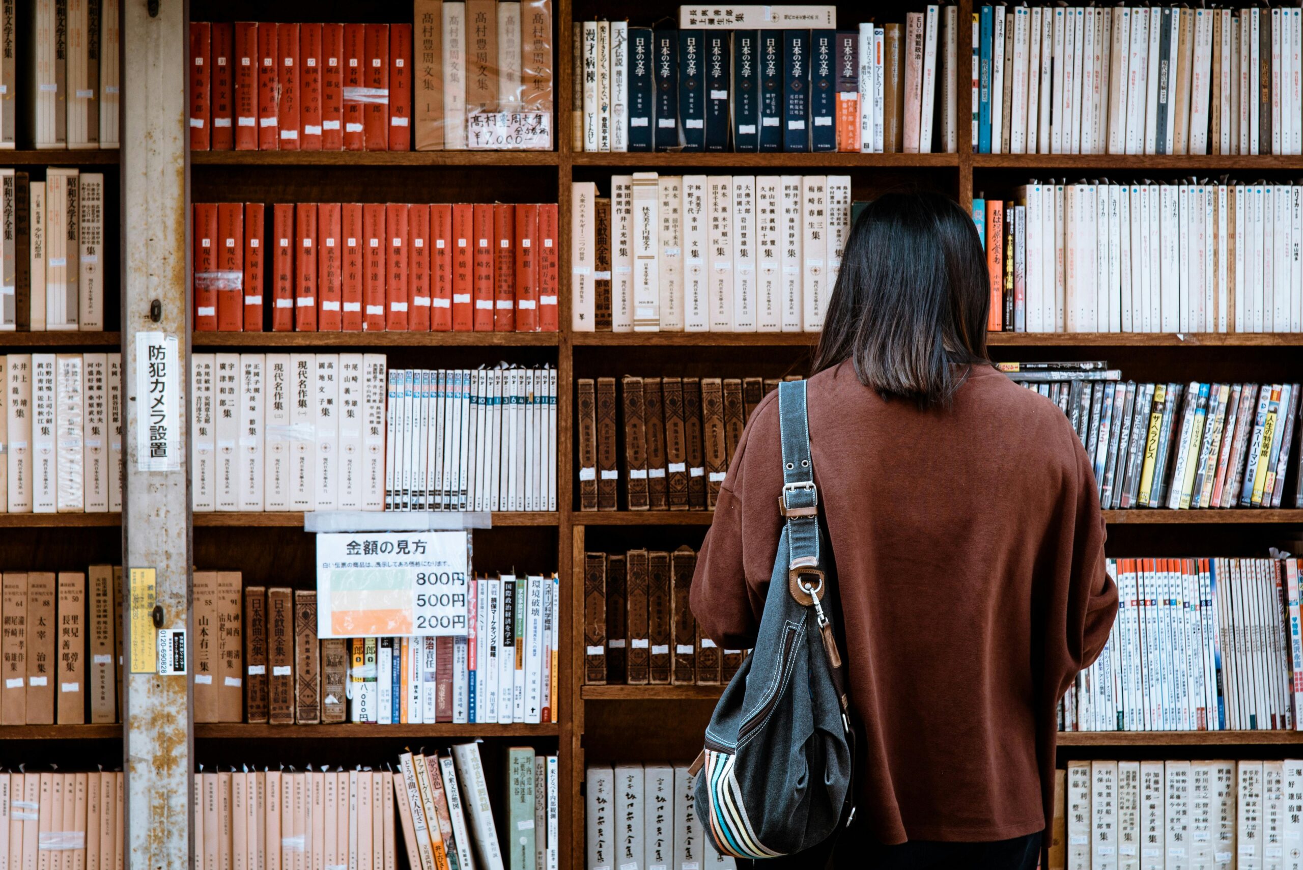 10 Essential Tips for Writing Compelling Copy that Converts